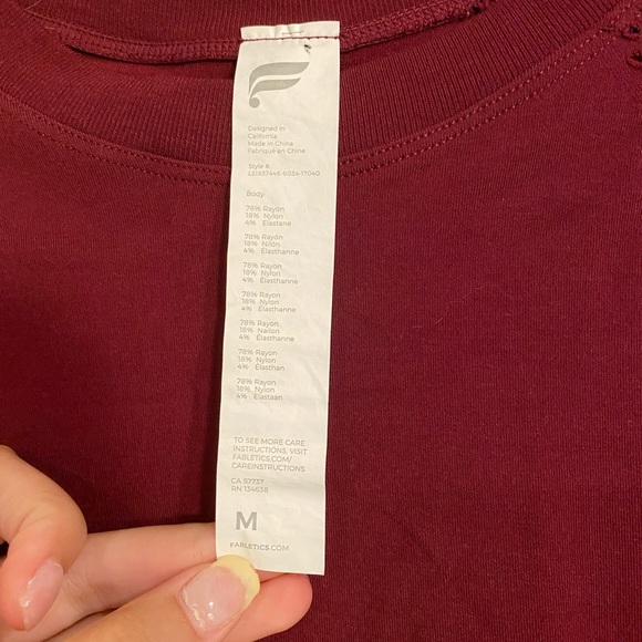 Fabletics burgundy long sleeve workout top - Picture 4 of 4